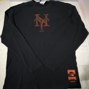 NY Mets Black Ribbed Long Sleeve Shirt